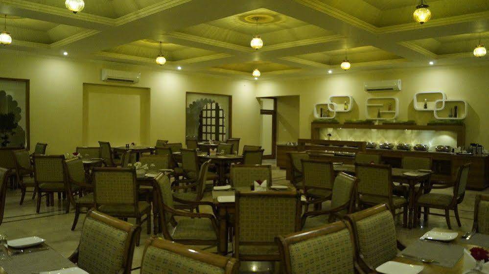 Juesta Brij Bhoomi Resort, 5*
